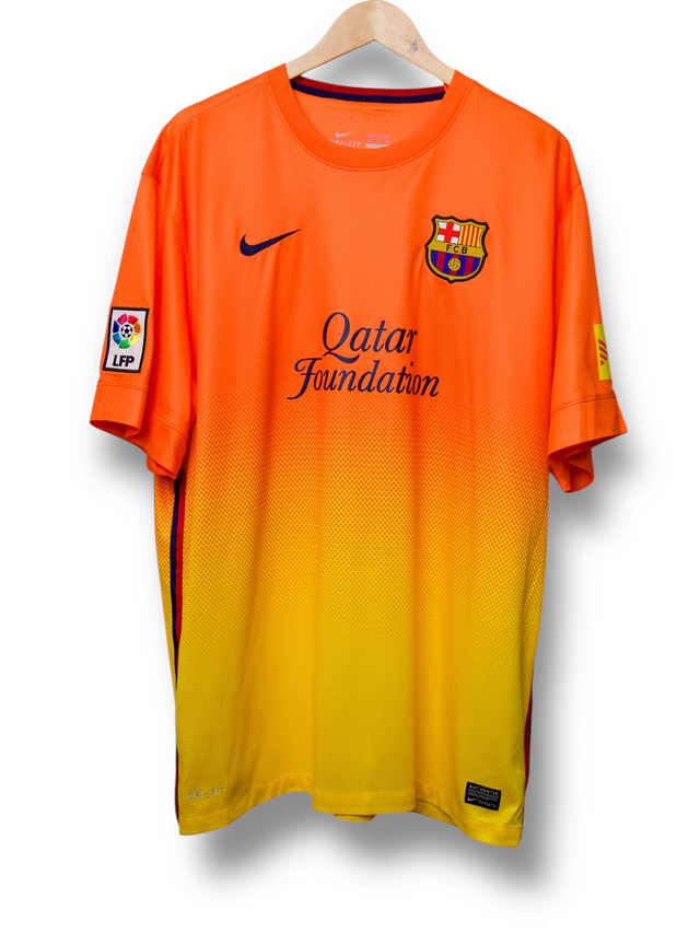 Barcelona 2012/2013 Away Shirt Xavi #6 (XXL)