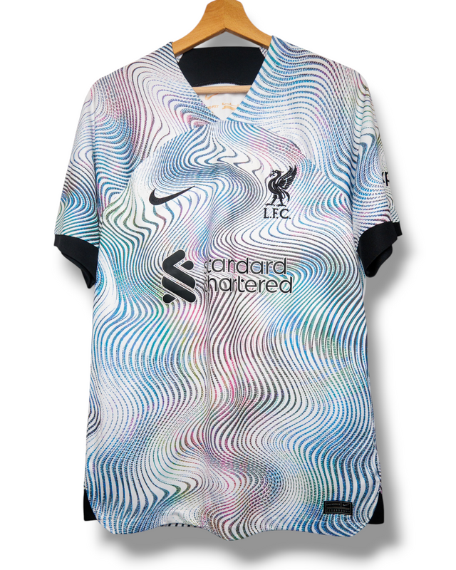 Liverpool 2022/2023 Auswärtstrikot (M)