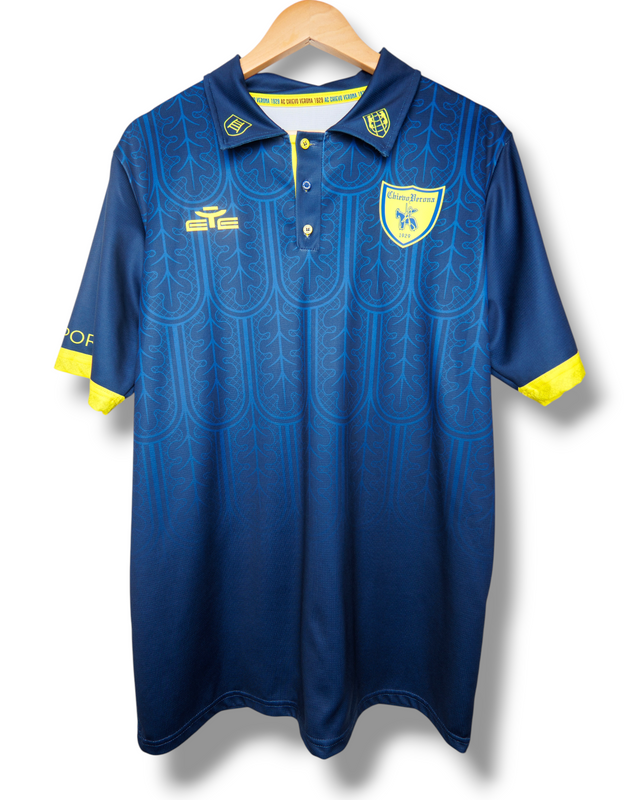 Chievo Verona 2021/2022 Special Shirt (XL)