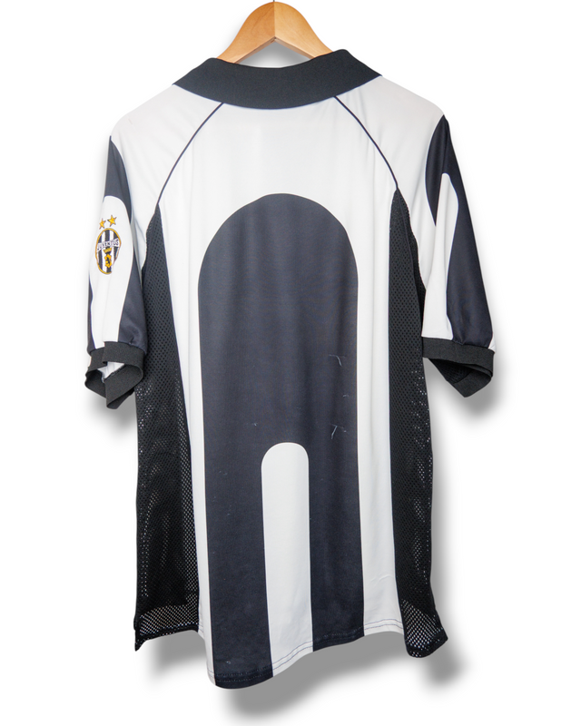 Juventus 1997/1998 Home Shirt (XL)