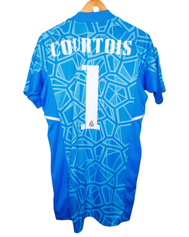Real Madrid 2022/2023 Goalkeeper Shirt Courtois #1 (S)