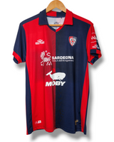 Cagliari 2023/2024 Thuis Shirt (M)