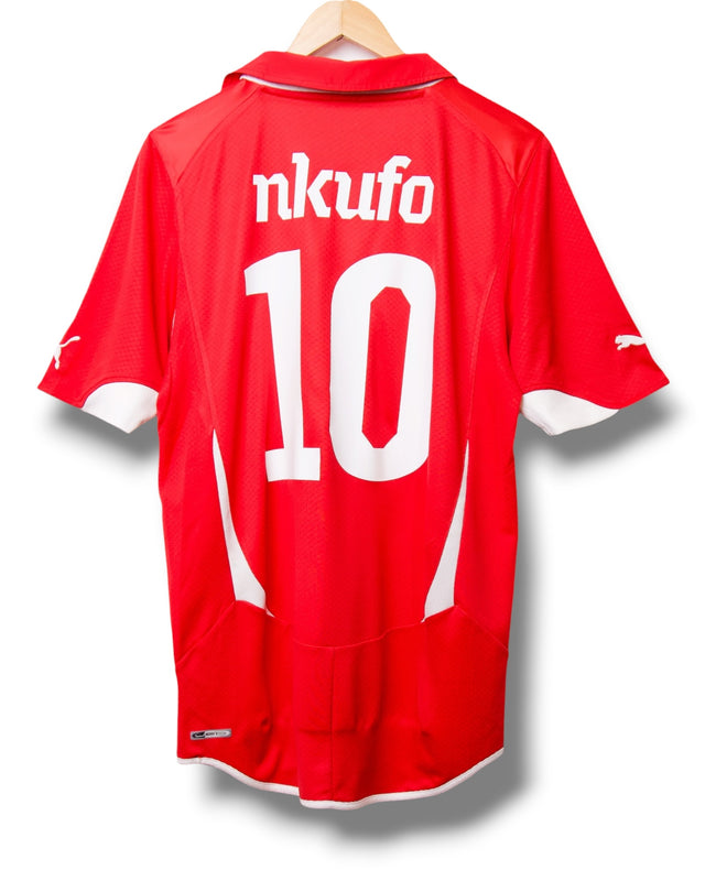 Switzerland 2010 Home Shirt Nkufo #10 (M)