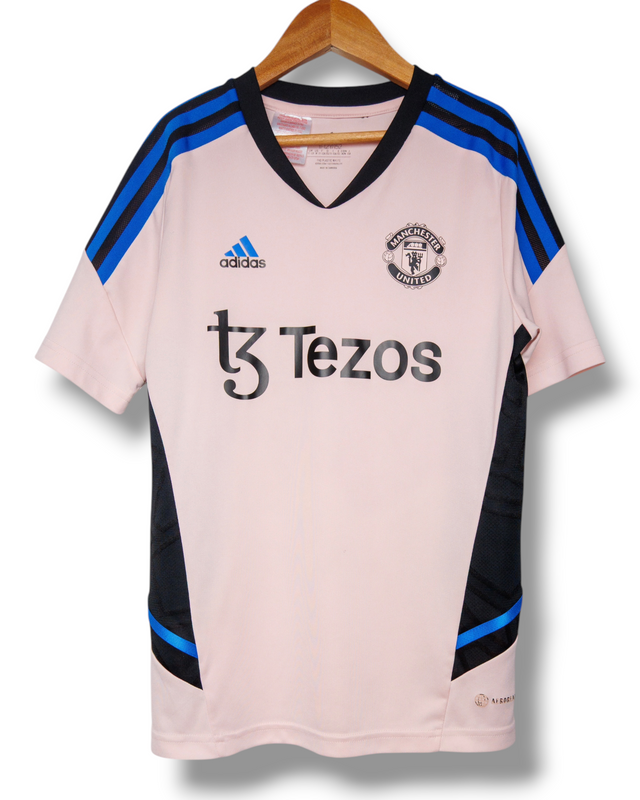 Manchester United 2022/2023 Training Shirt (152)