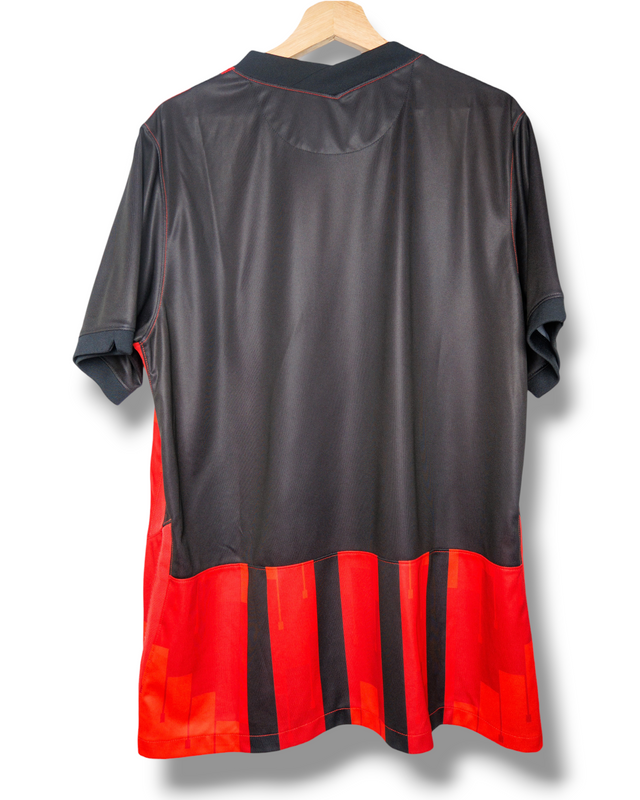 Eintracht Frankfurt 2020/2021 Heimtrikot (XL)