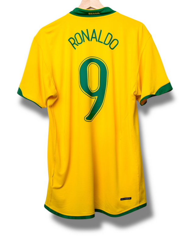 Brazil 2006 Home Shirt Ronaldo #9 (L)