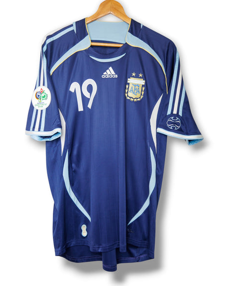 Argentinien 2006 Auswärtstrikot Messi #19 (XL)
