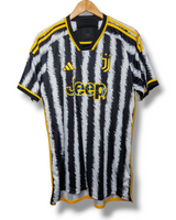 Juventus 2023/2024 Heimtrikot (L)