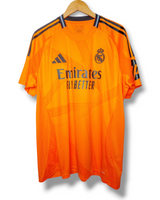 Real Madrid 2024/2025 Uit Shirt Arda Guler #15 (XL)