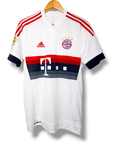 Bayern Munchen 2015/2016 Uit Shirt Costa #11 (M)