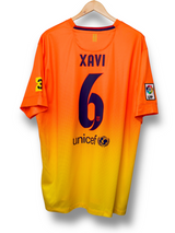 Barcelona 2012/2013 Away Shirt Xavi #6 (XXL)