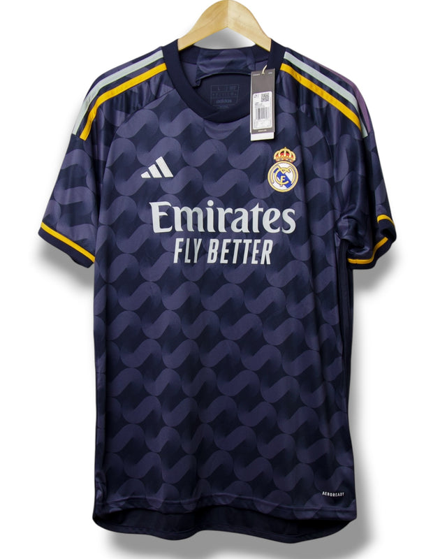 Real Madrid 2023/2024 Away Shirt (L)