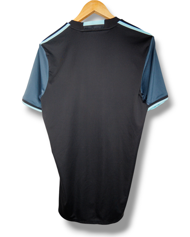 Ajax 2016/2017 Away Shirt (M)