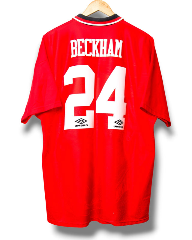 Manchester United 1994 Home Shirt Beckham #24 (XL)