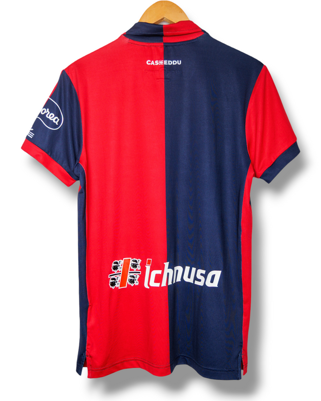 Cagliari 2023/2024 Thuis Shirt (M)