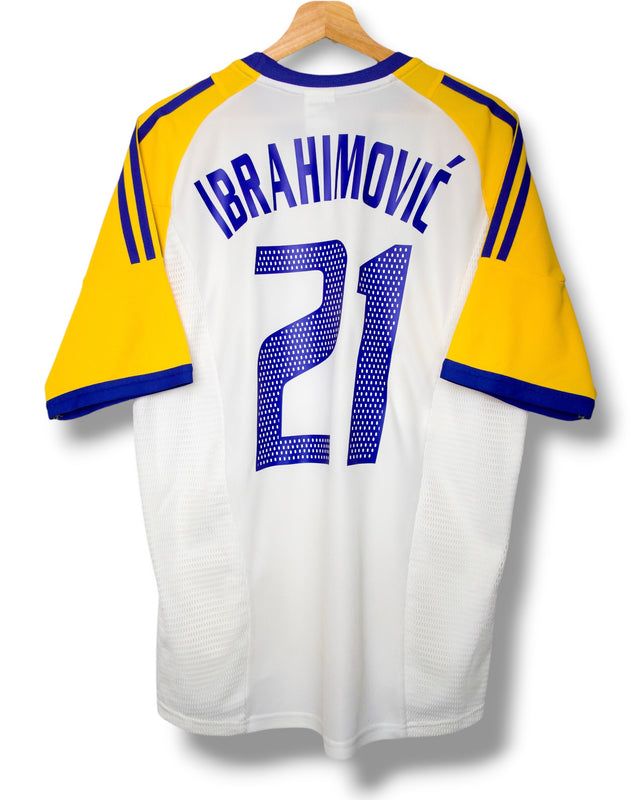 Sweden 2002 Away Shirt Ibrahimovic #21 (L)